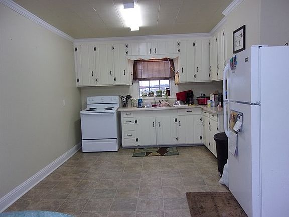 4th image of 7645 County Road 636