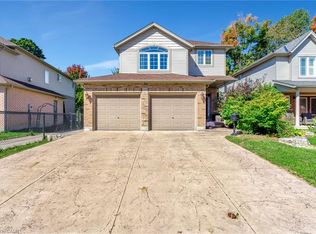 357 Auburn Dr, Waterloo, ON N2K4P3