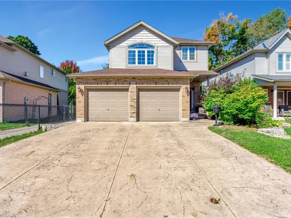 357 Auburn Dr, Waterloo, ON N2K 4P3