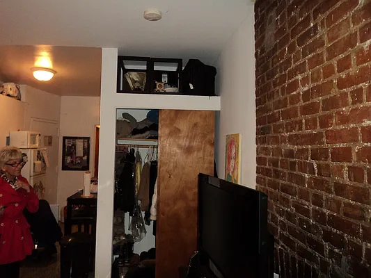 Rented by Sky Management | media 17