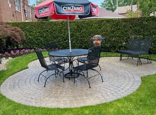 2303 Warrensville Center Rd #Up, Cleveland, OH 44118