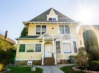 The Lyra Victorian Home on Menlo Avenue!, Los Angeles, CA 90007