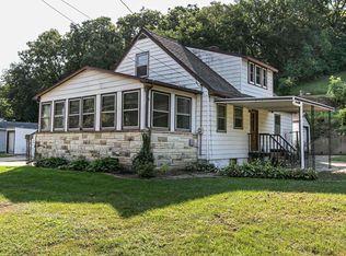 1050 Kaufmann Ave, Dubuque, IA 52001
