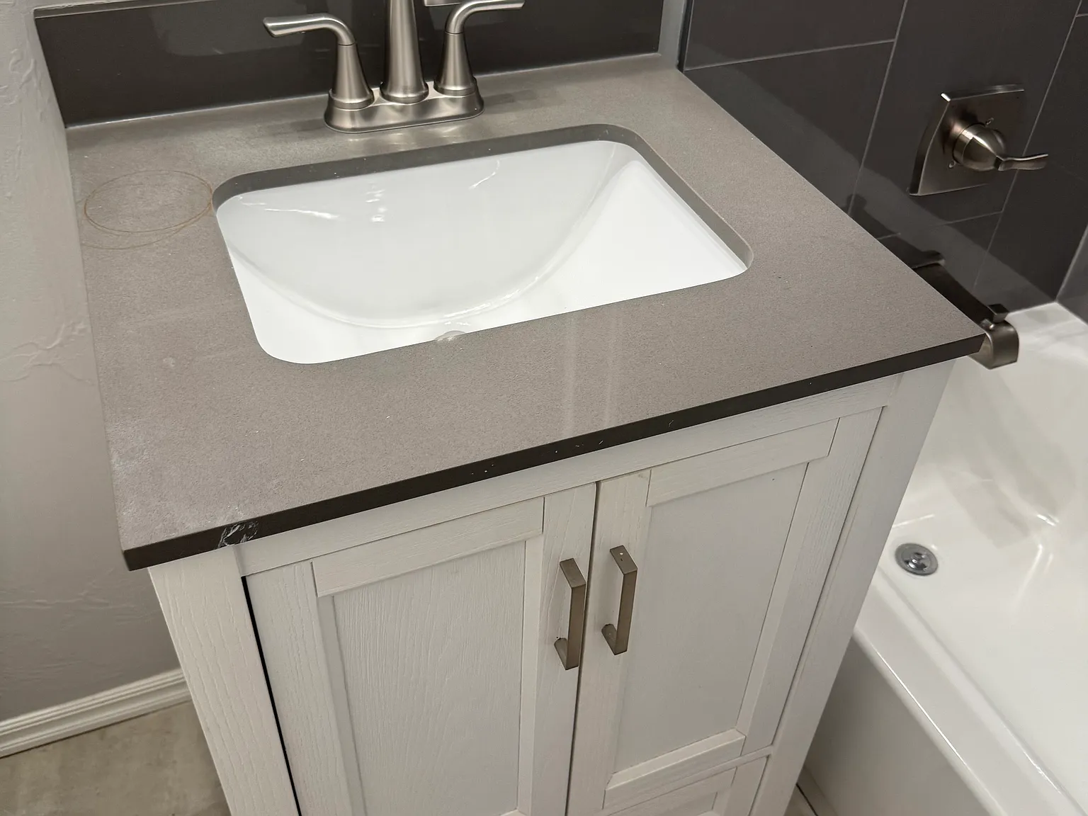 2 bed, 850 sqft, $995 — Photo 4