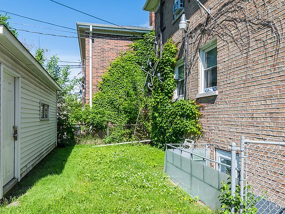 4th image of 4315 Oakton St