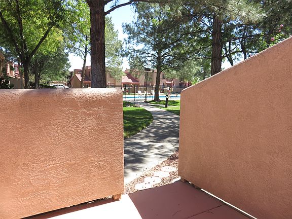 2nd image of 5200 Villa View Dr APT 8C