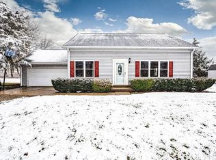 812 Old Norse Dr, Eaton, OH 45320