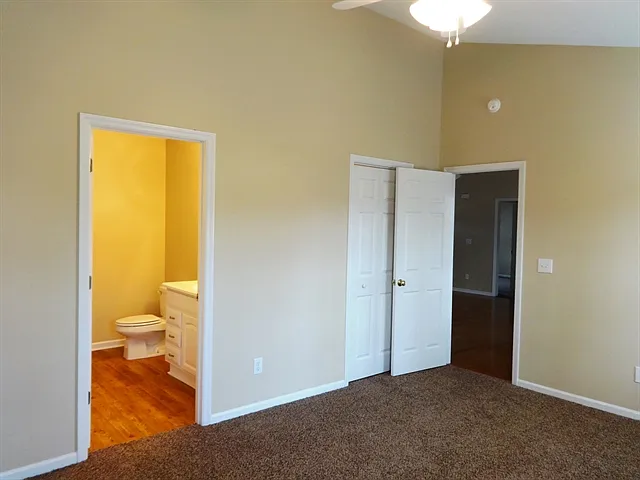 103 Rosedale Ct — Photo 9