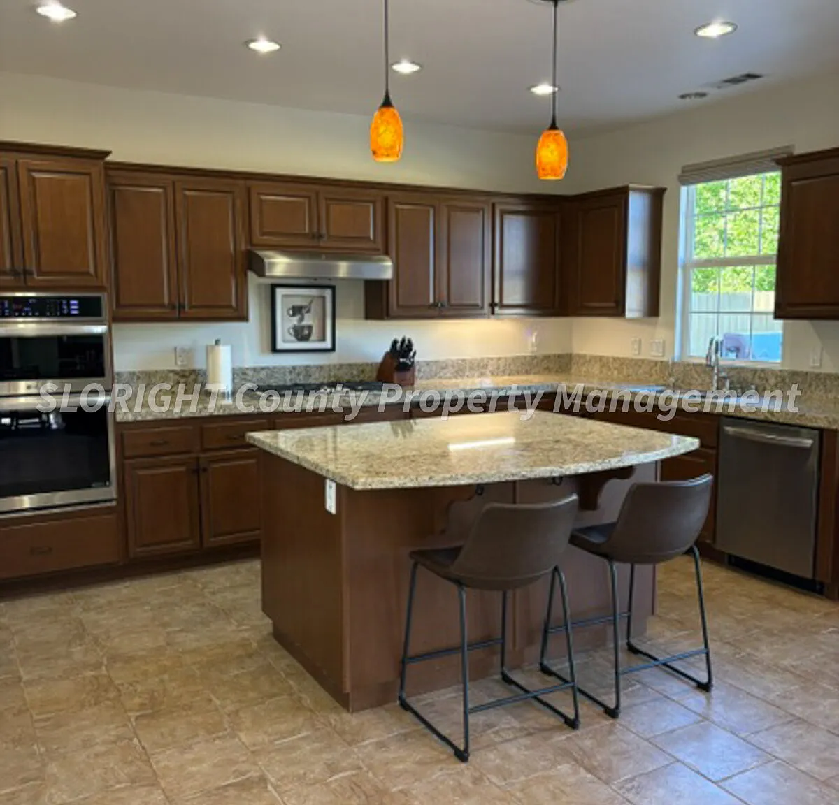 3 bed, 3.0 bath, 3131 sqft, $4,300 — Photo 4