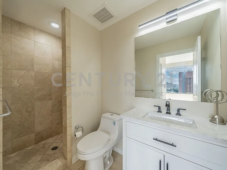 1200 Main St #506 — Photo 27