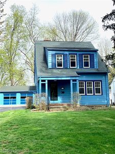 1715 Edgefield Rd, Lyndhurst, OH, 44124