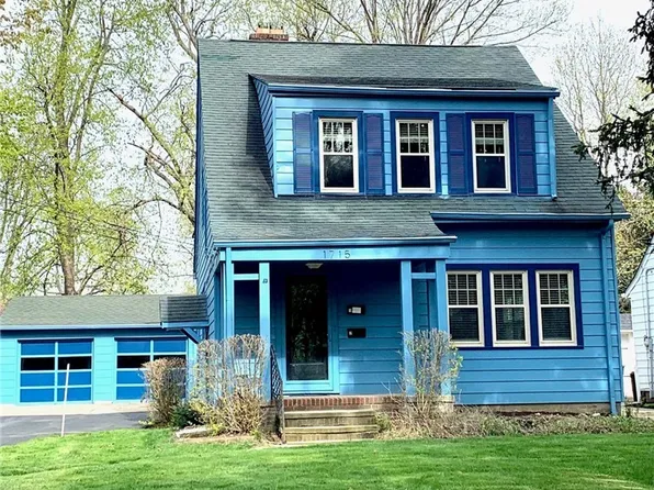 1715 Edgefield Rd, Lyndhurst, OH 44124