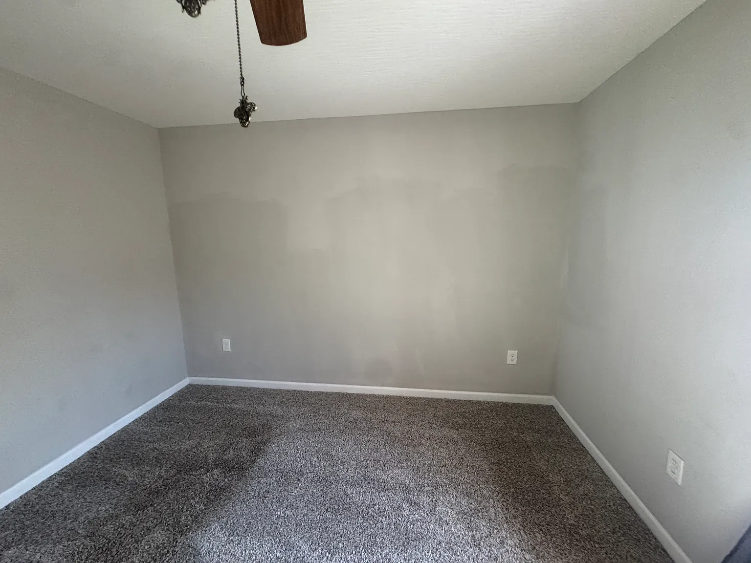 2 bed, 1068 sqft, $1,300 — Photo 3