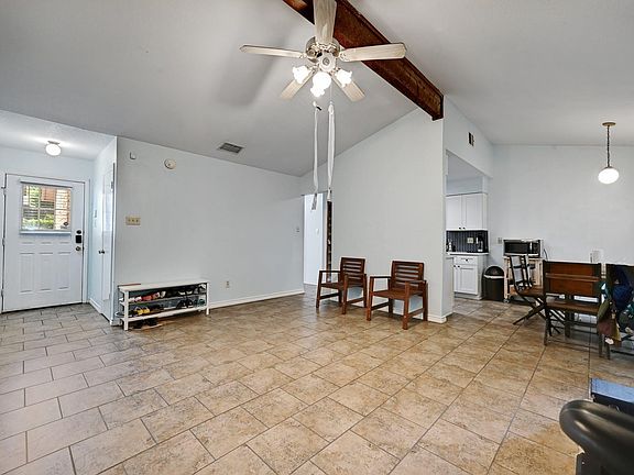 5th image of 5107 Leralynn St APT 104