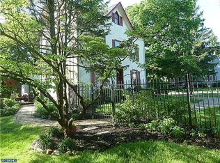 677 Brooke Rd, Glenside, PA 19038