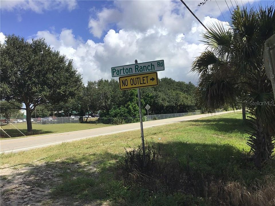2nd image of Parton Ranch Rd