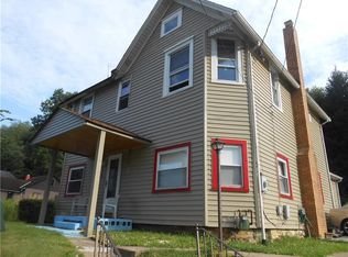 6688 Shearsburg Rd, Leechburg, PA 15656
