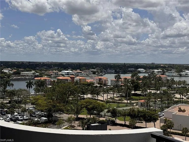 4005 Gulf Shore Blvd N #1104 — Photo 22