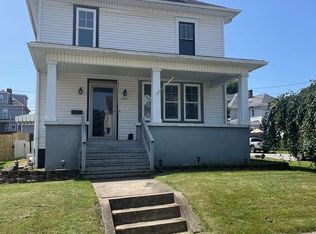1301 7th St, Moundsville, WV