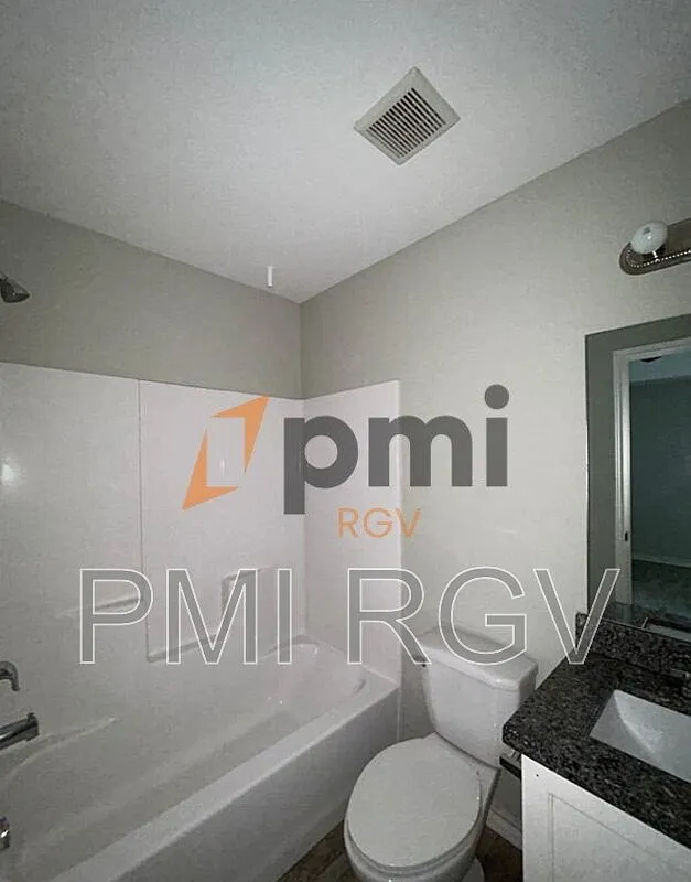 1 bed, 1.0 bath, $650 — Photo 4