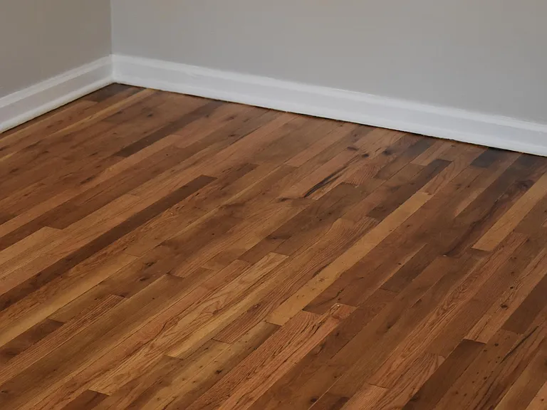 Detailed view of hardwood.