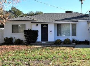 7440 Newcastle Ave, Reseda, CA 91335