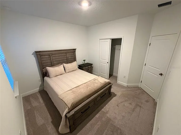2189 Sunshine Peak Dr — Photo 25