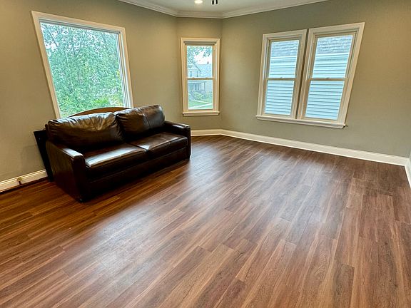 4th image of 4140 Deyo Ave APT 2