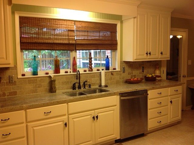 2nd image of 1003 Herbert St