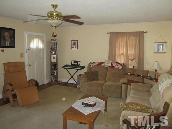 4th image of 301 Delacroix St