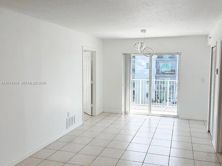 2475 NW 16th Street Rd #404 — Photo 7