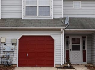 127 Auckland Dr, Newark, DE 19702