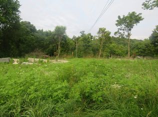 399 Biggs St, Olive Hill, KY 41164