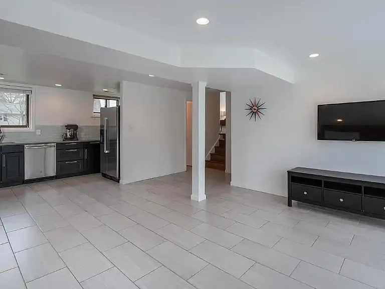 8617 Conover Pl — Photo 12