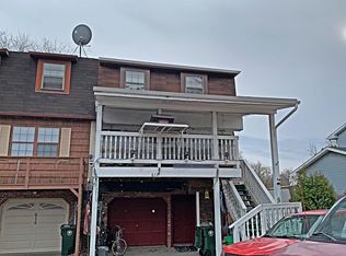 612 E Main St, Bath, PA 18014