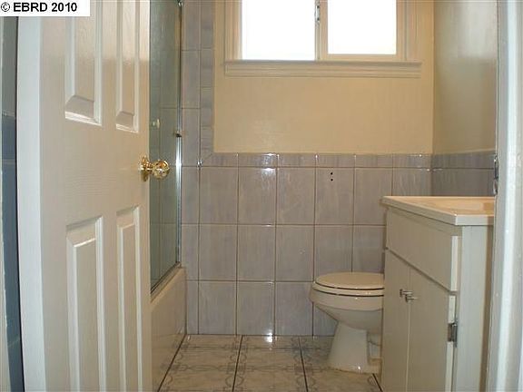 5th image of 333 S 7th St