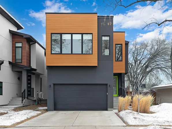 7715 158th St NW, Edmonton, AB T5R 2B6