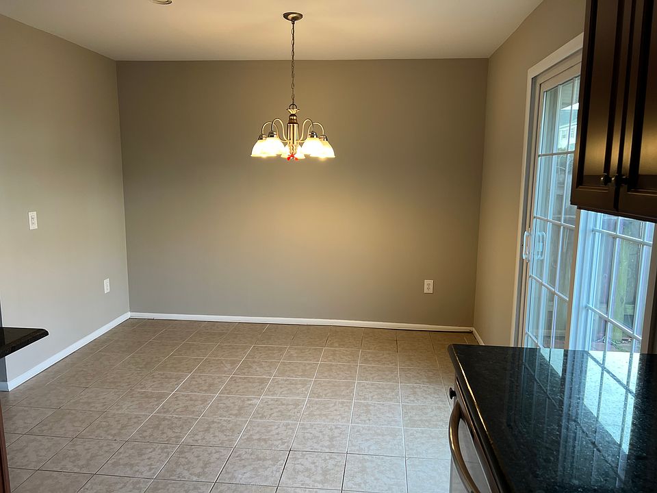 1st image of 2426 Hillock Ct #2426