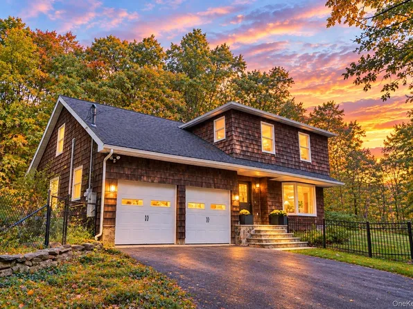 12 Tower Hill Road, Pawling, NY 12564