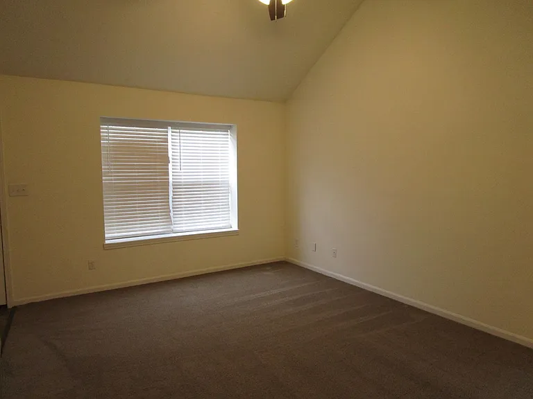 3509-3511 La Mesa Dr. — Photo 3