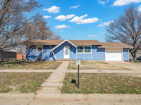 212 W 9th St, Harper, KS 67058