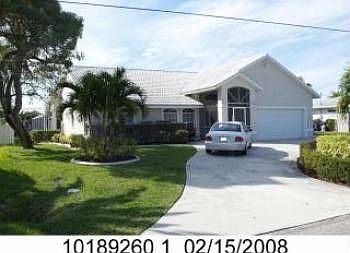 2nd image of 3310 SE 19th Pl