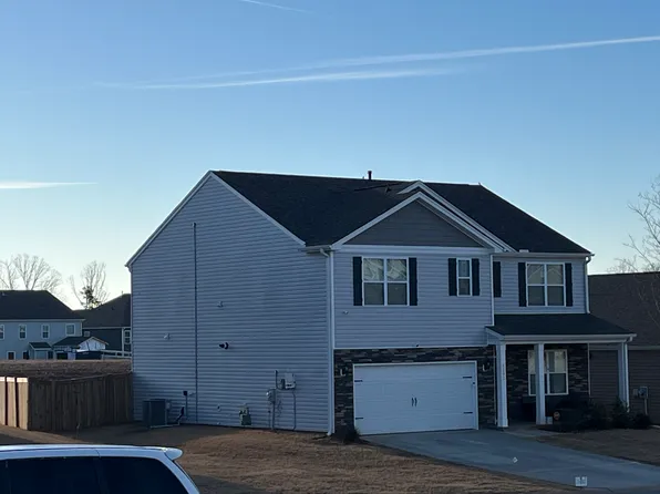 5192 Pratt Dr, Boiling Springs, SC 29316