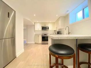 17 Rose Ave #1A, Toronto, ON M4X1N7