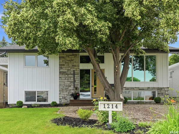 1214 Elevator Road, Saskatoon, SK S7M 3X2
