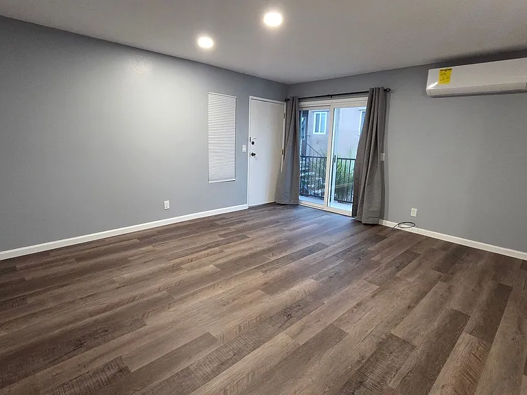 2138 Balboa Ave — Photo 22