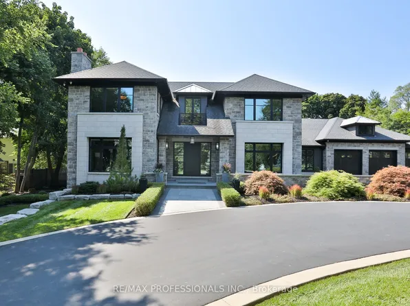 262 Maple Grove Dr, Oakville, ON L6J 4V5