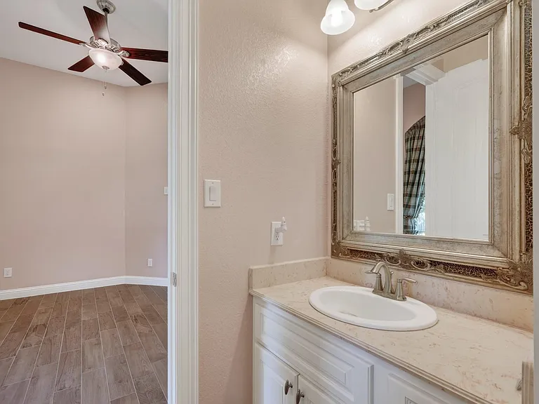 9436 Hufsmith Rd — Photo 28