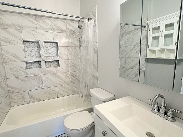 136 Inca St — Photo 11
