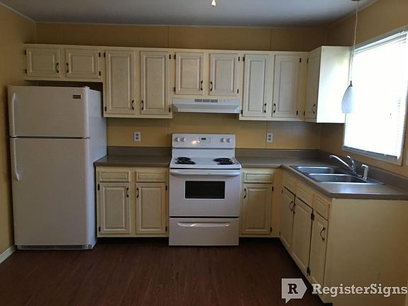 3rd image of 29 Turner Dr